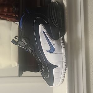 Penny Hardaway Sneakers